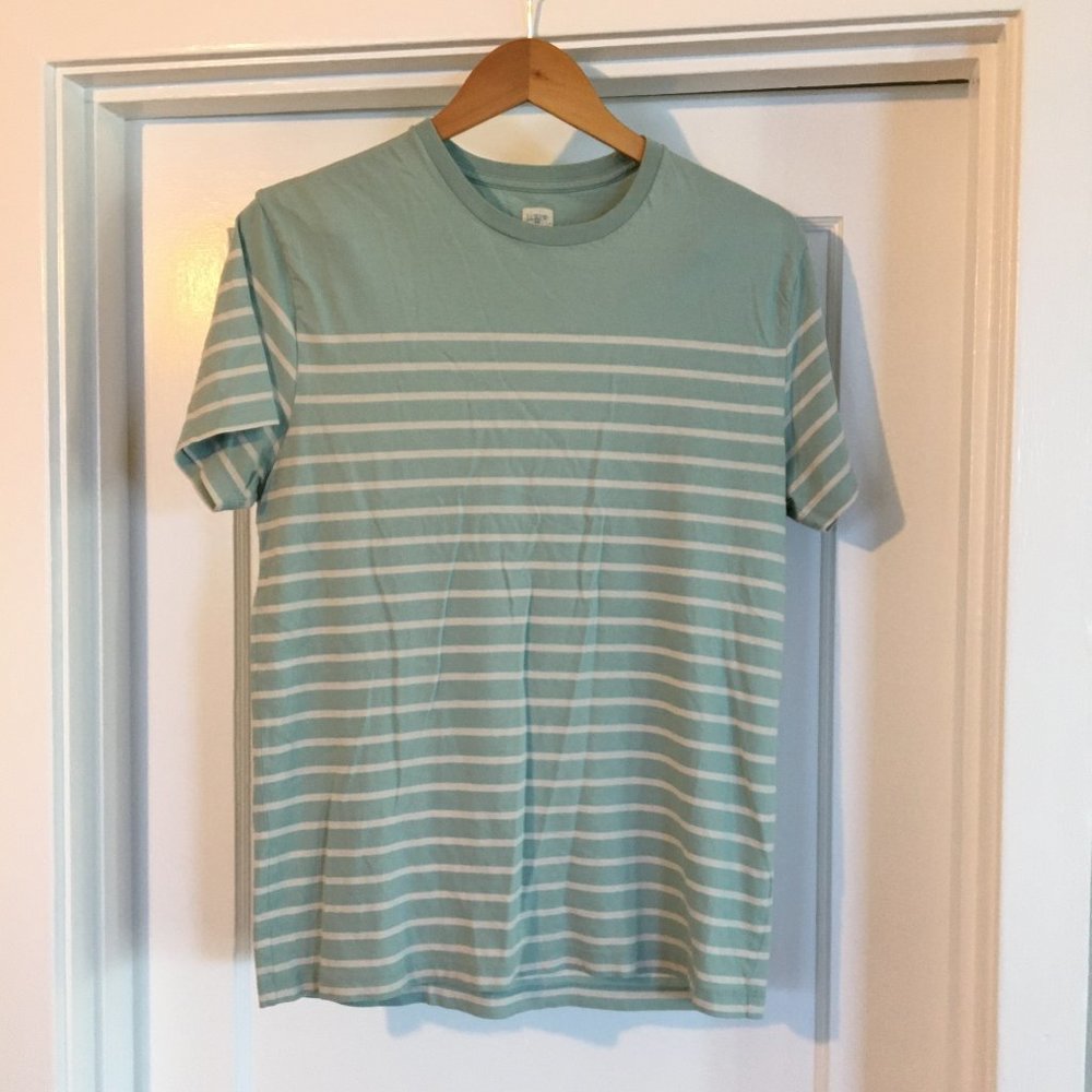 J. Crew Factory green tshirt medium slim fit
